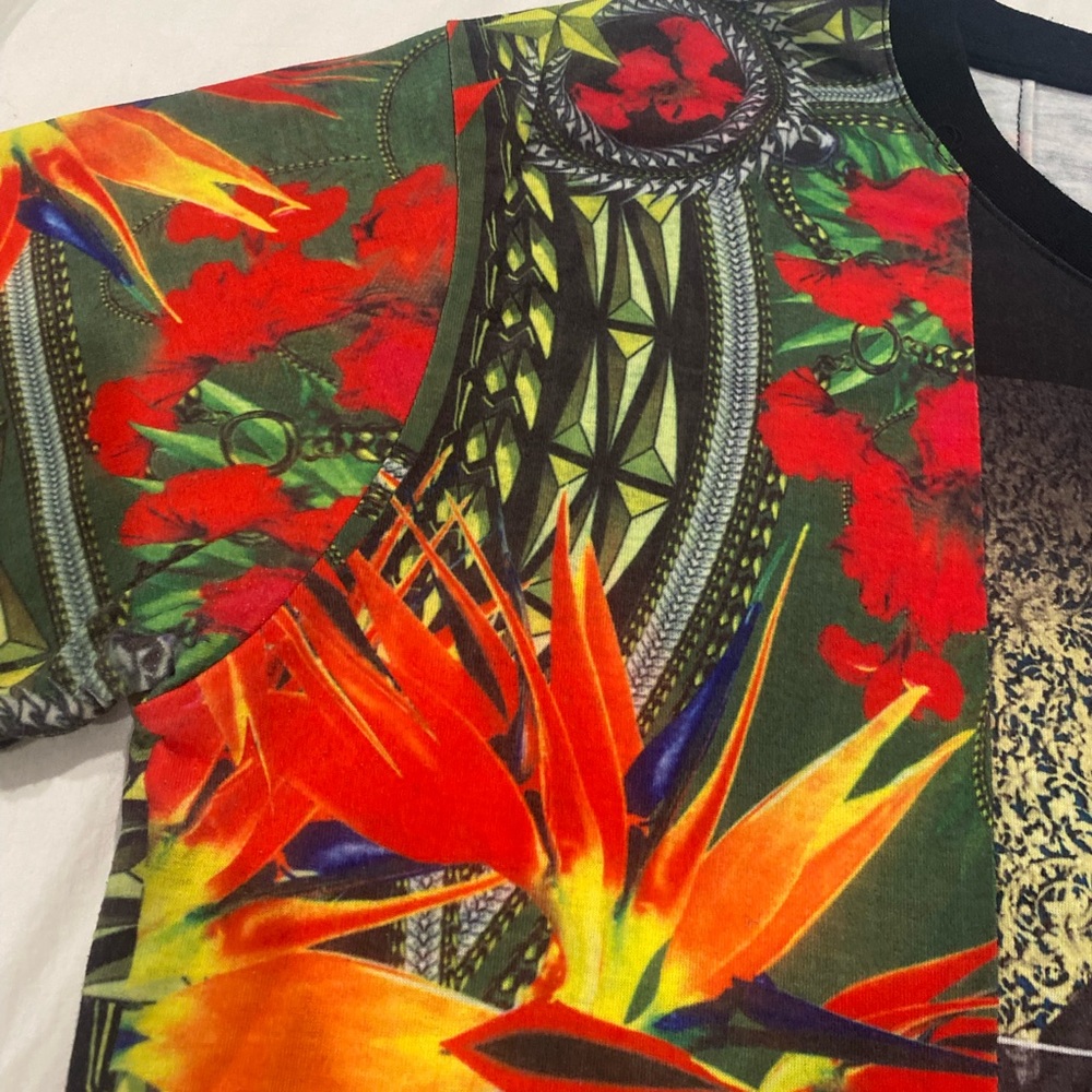 Givenchy - Picture 4 of 11